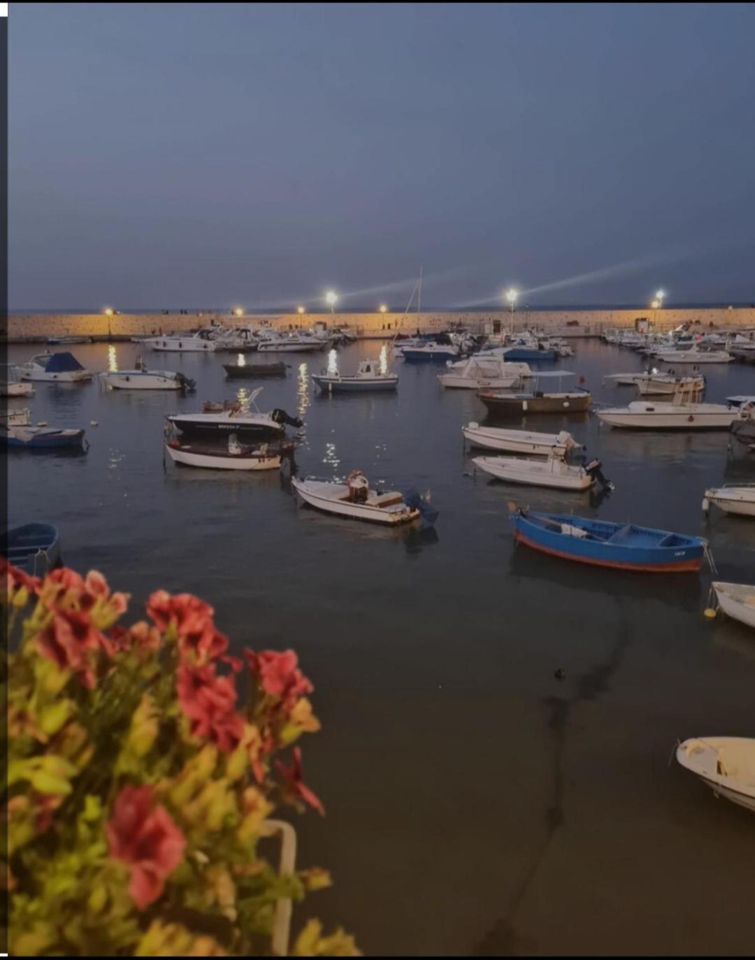 Apartamento Il Borgo Antico - Torre A Mare Exterior foto